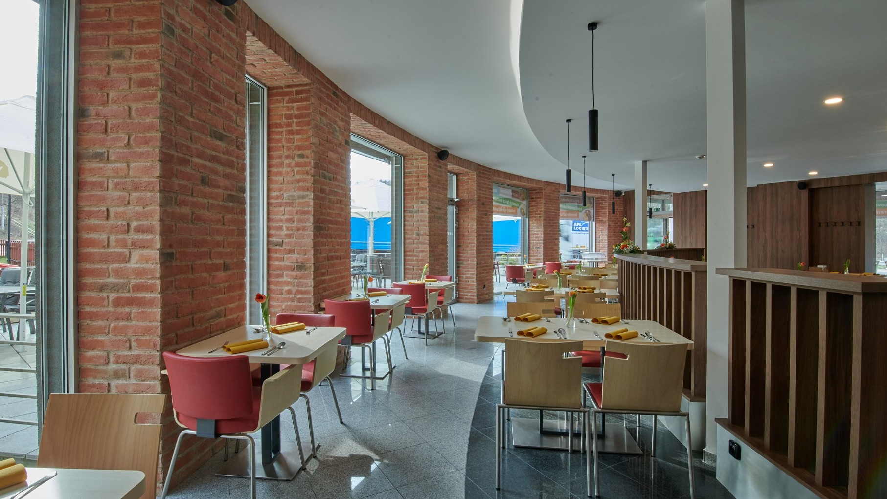 Motorest Naháč foto 4