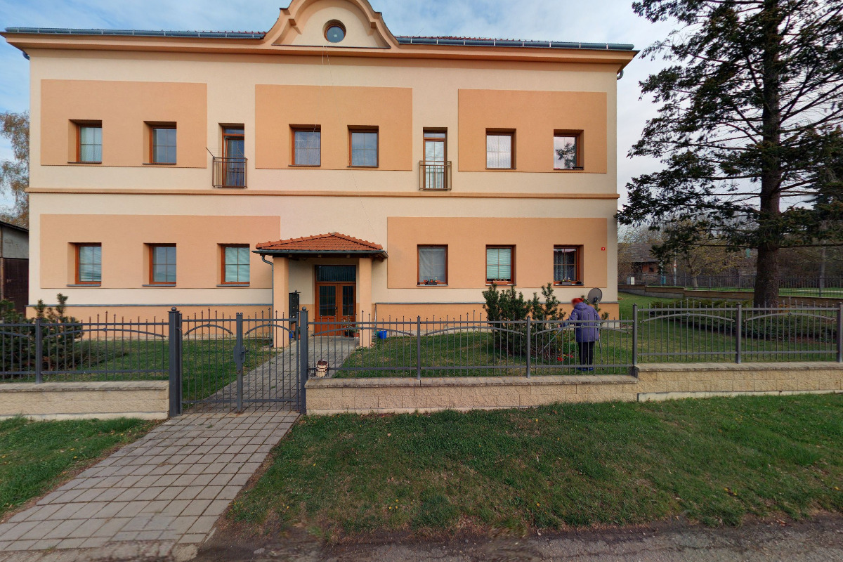 Místní knihovna Lodín foto 2