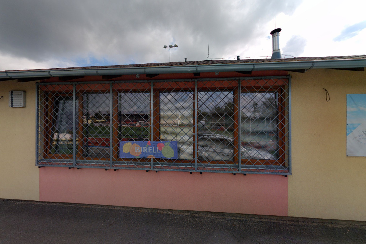 Restaurace u stadionu foto 2