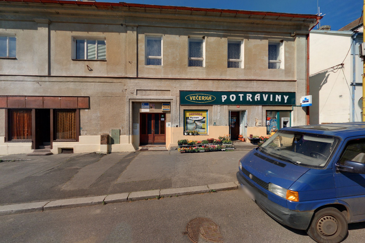 Prodej potravin na náměstí