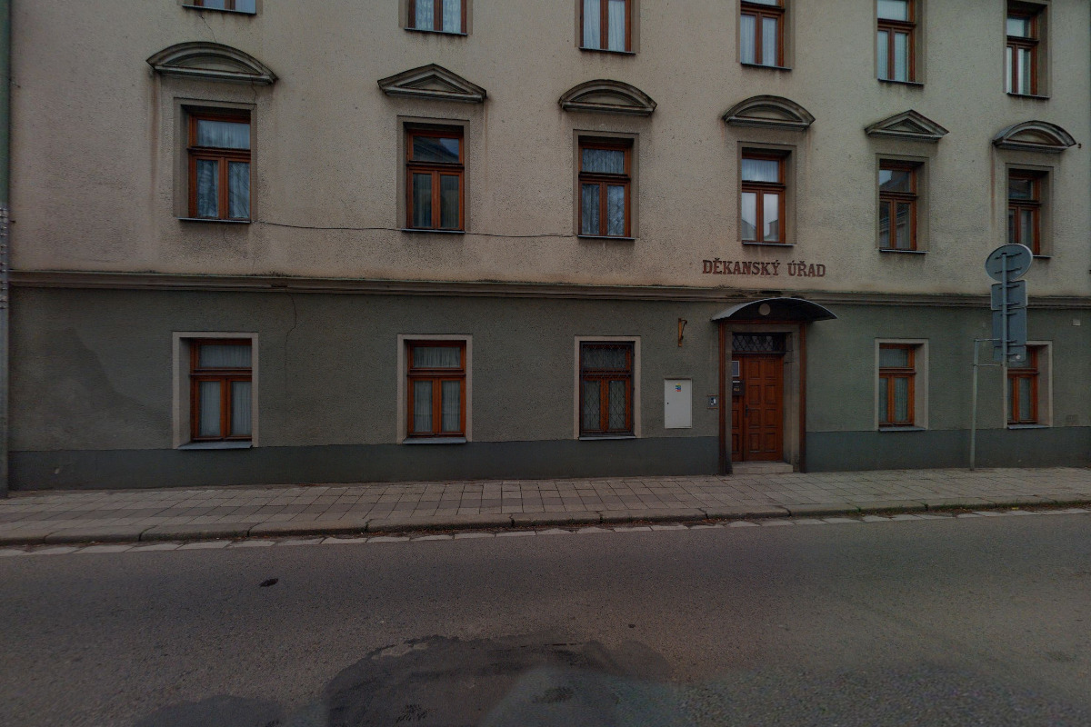 Římskokatolická farnost - děkanství foto 2