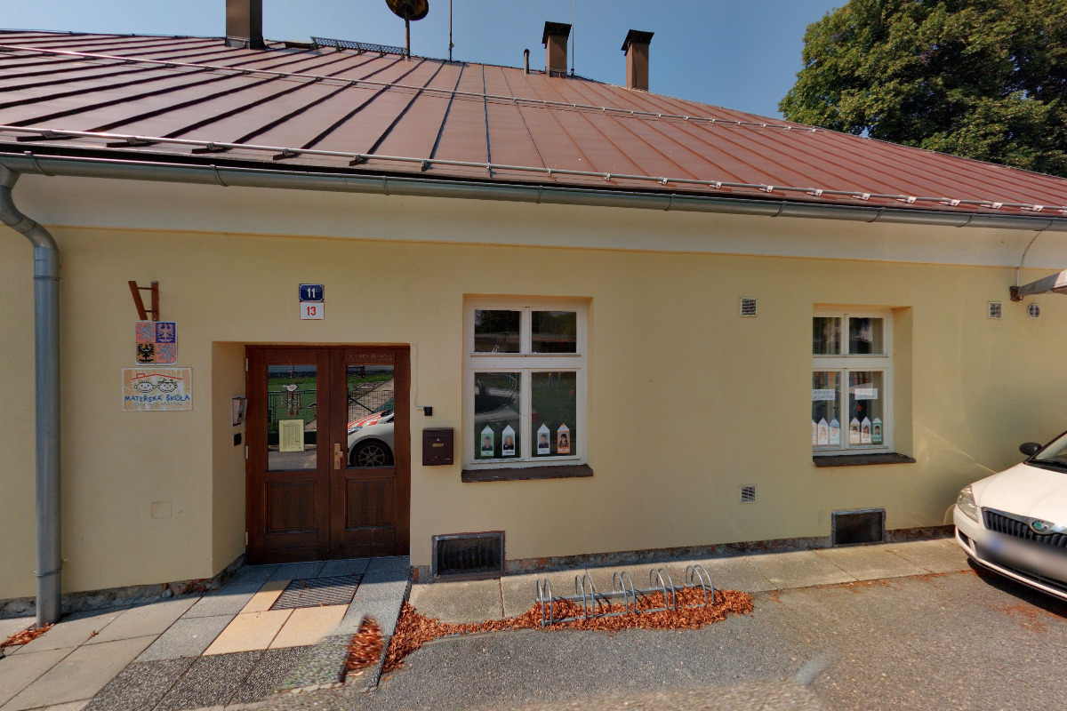 MŠ Žďár nad Sázavou - Santiniho foto 3