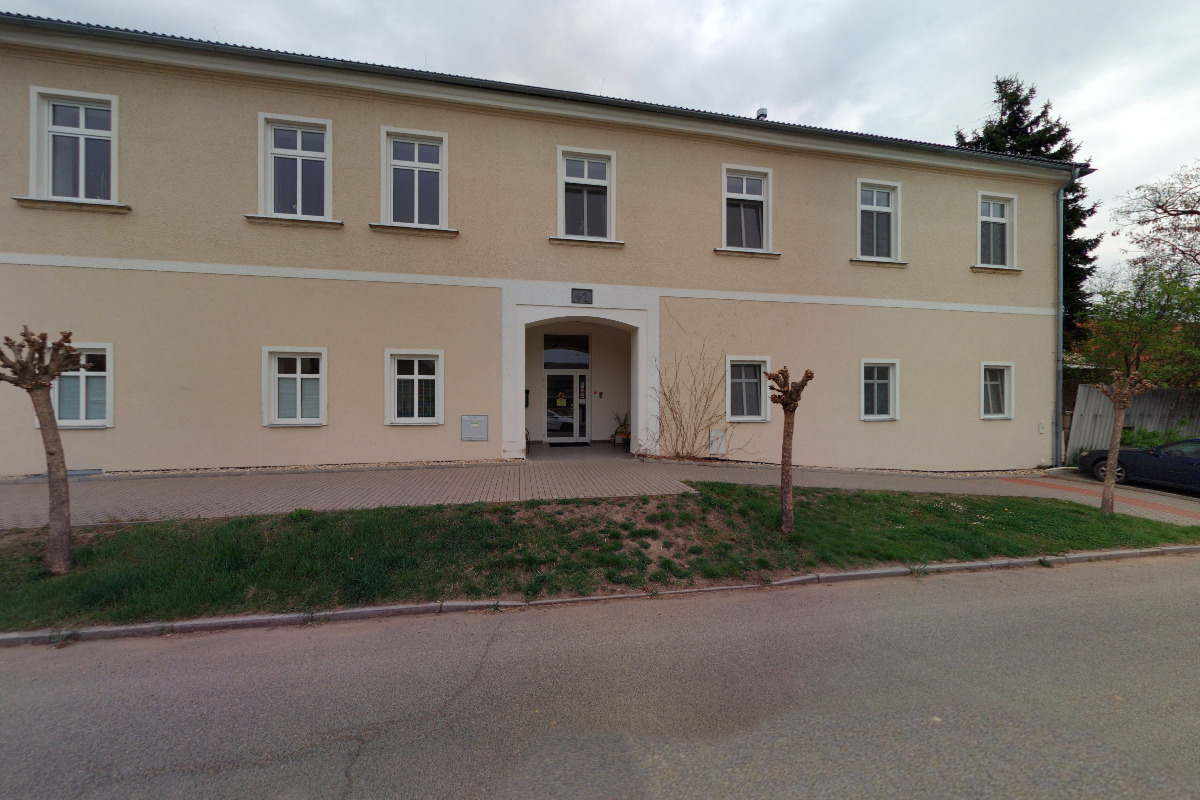 Domov důchodců Humburky - pracoviště Kratonohy foto 2