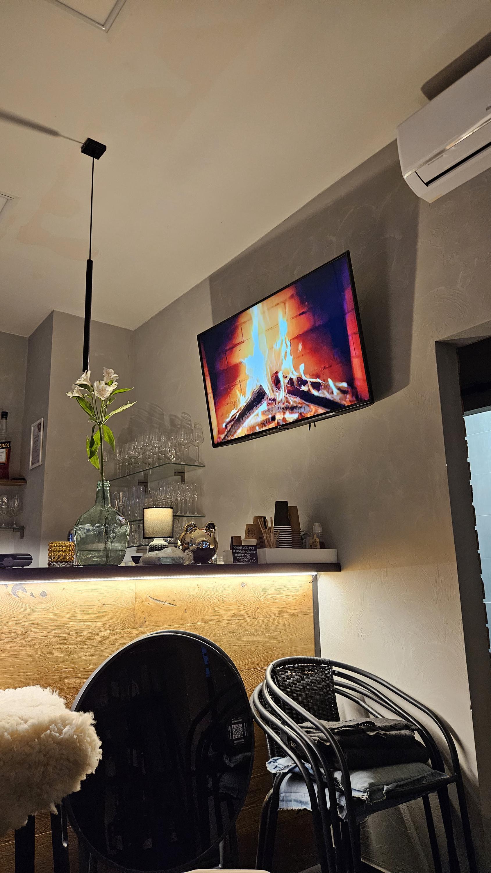 Black rose barber cafe foto 3
