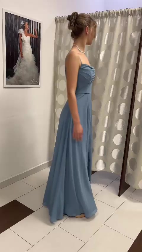 Claudia Moda foto 2 (náhled videa)