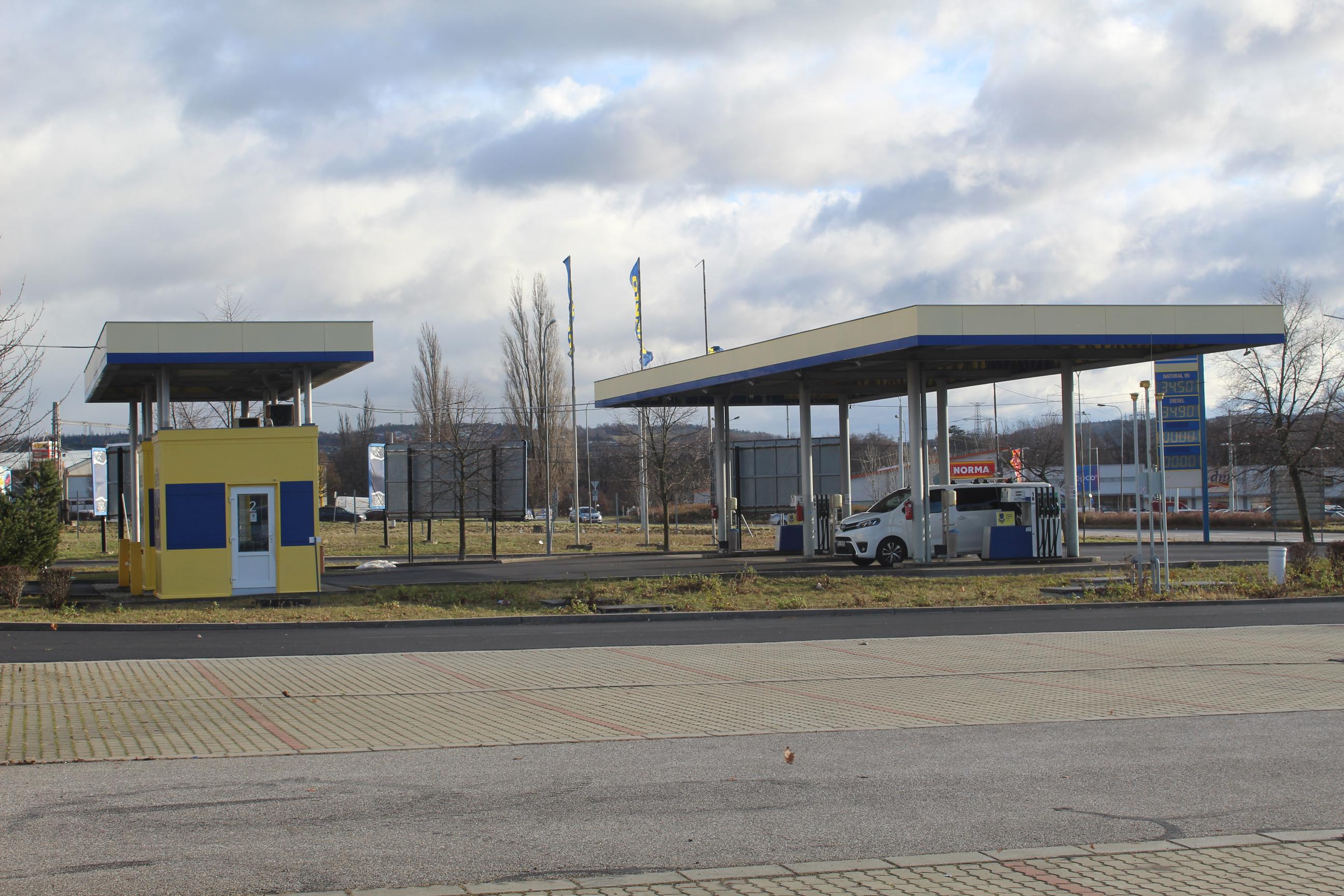 MAKRO Čerpací stanice foto 4