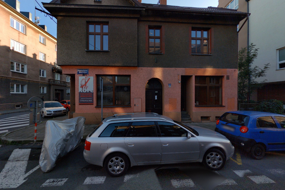 Lucie Lasotová - výroba z kůže