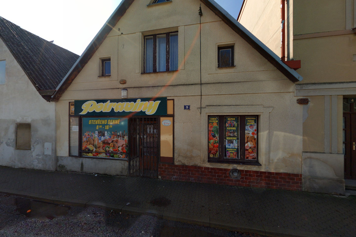 Potraviny nám. Míru 29