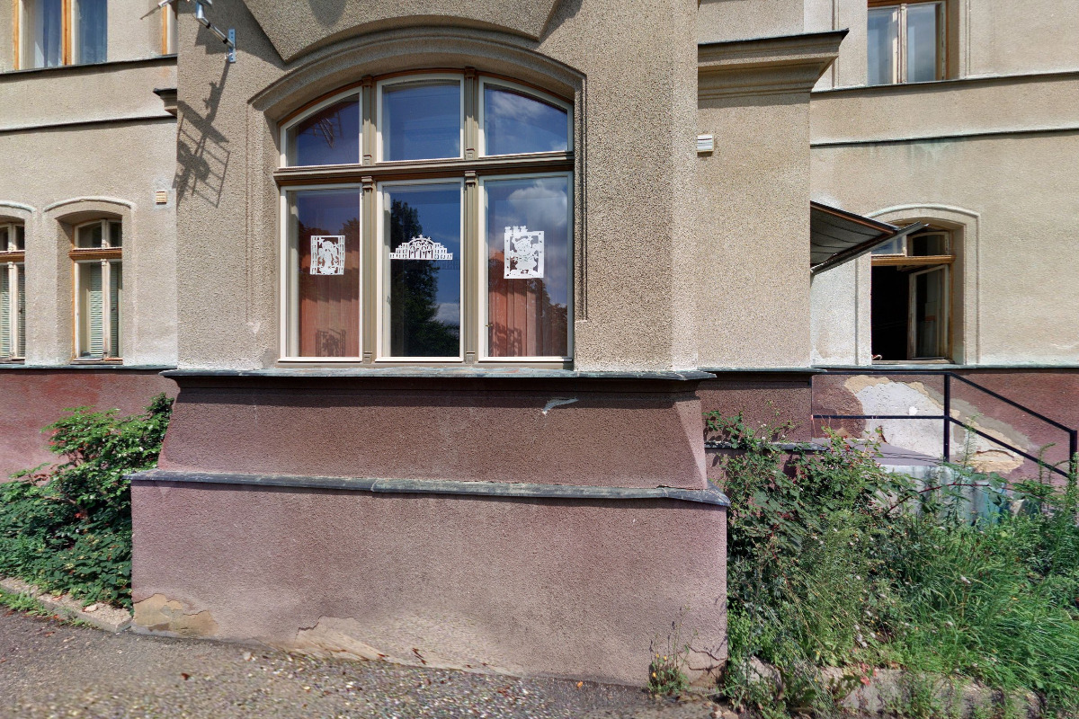 Dětský domov Země dětí a Školní jídelna Česká Kamenice foto 3