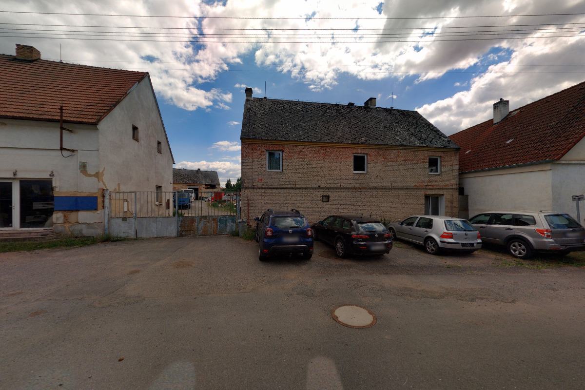 Autoservis Lakovna TIR-BUS doprava Michal Vicjan foto 3