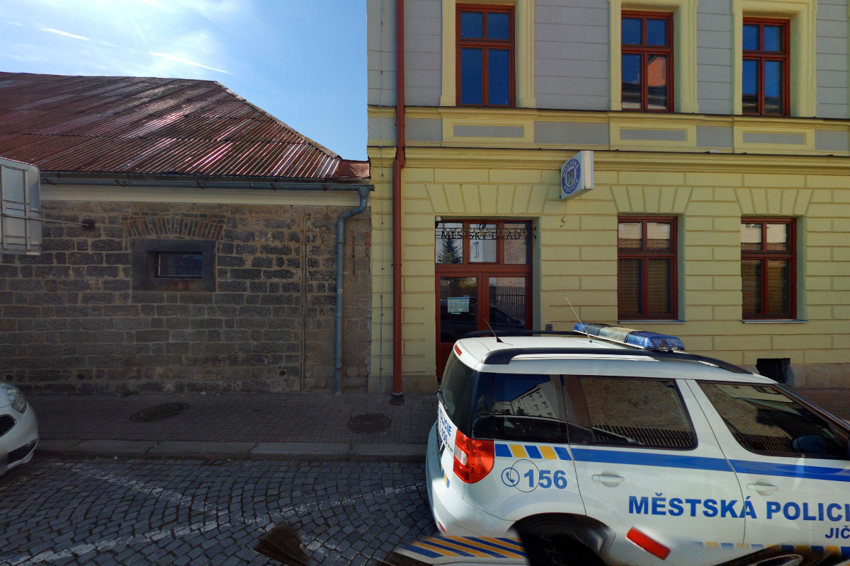 Jičín - městský úřad foto 5