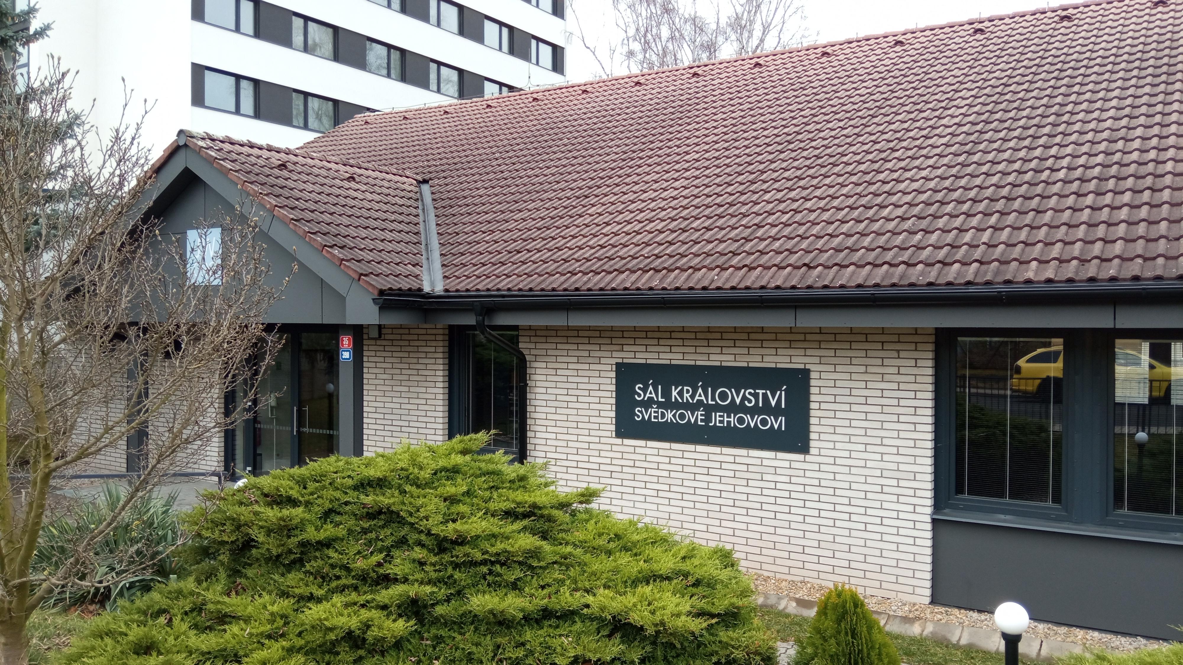Náboženská společnost Svědkové Jehovovi foto 2