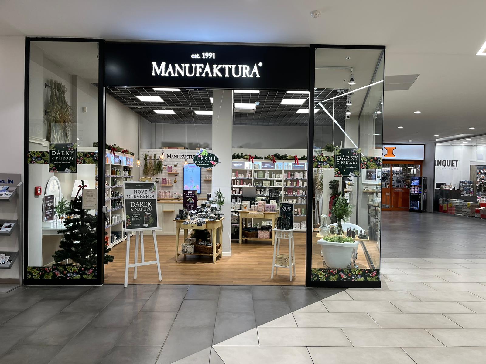 MANUFAKTURA - OC Centro Zlín foto 2