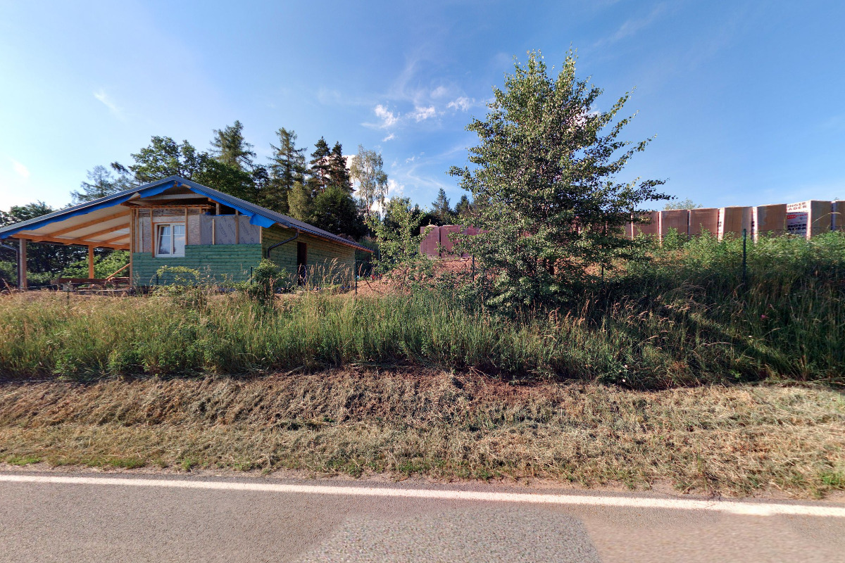 Kiosek u Letiště Kejžlice