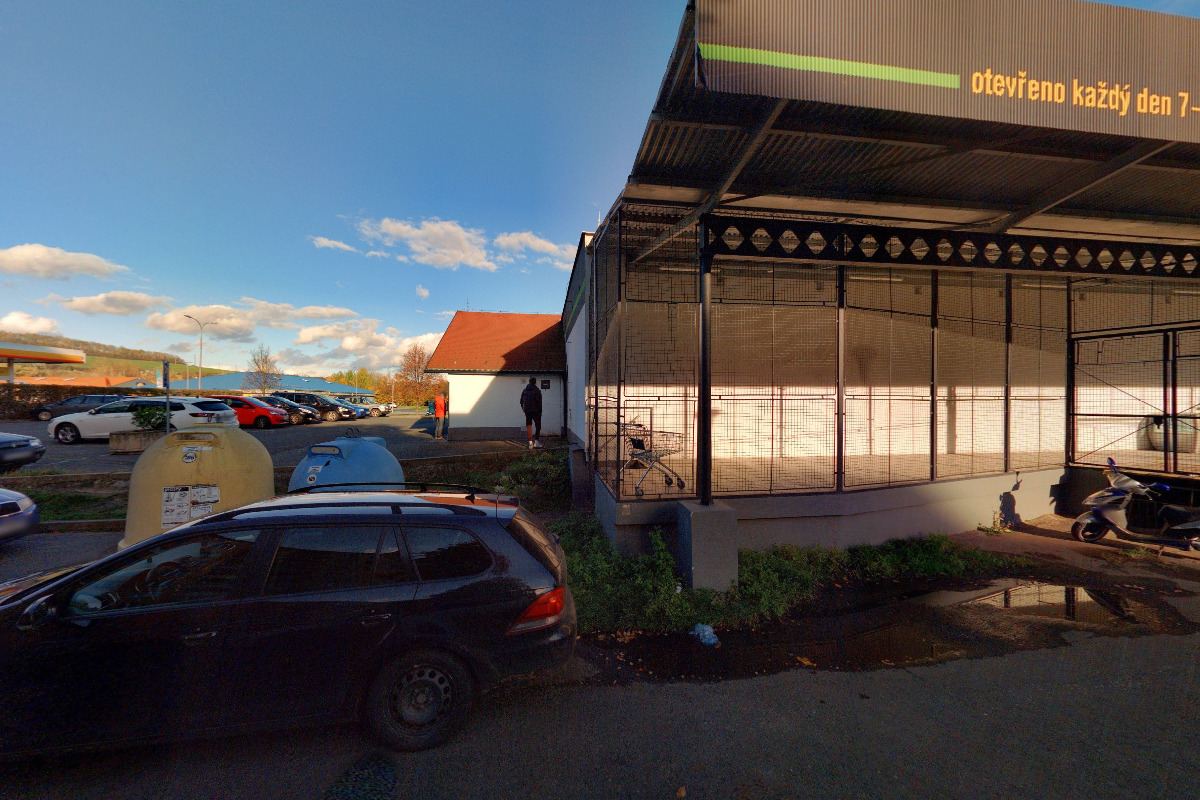 Albert Supermarket