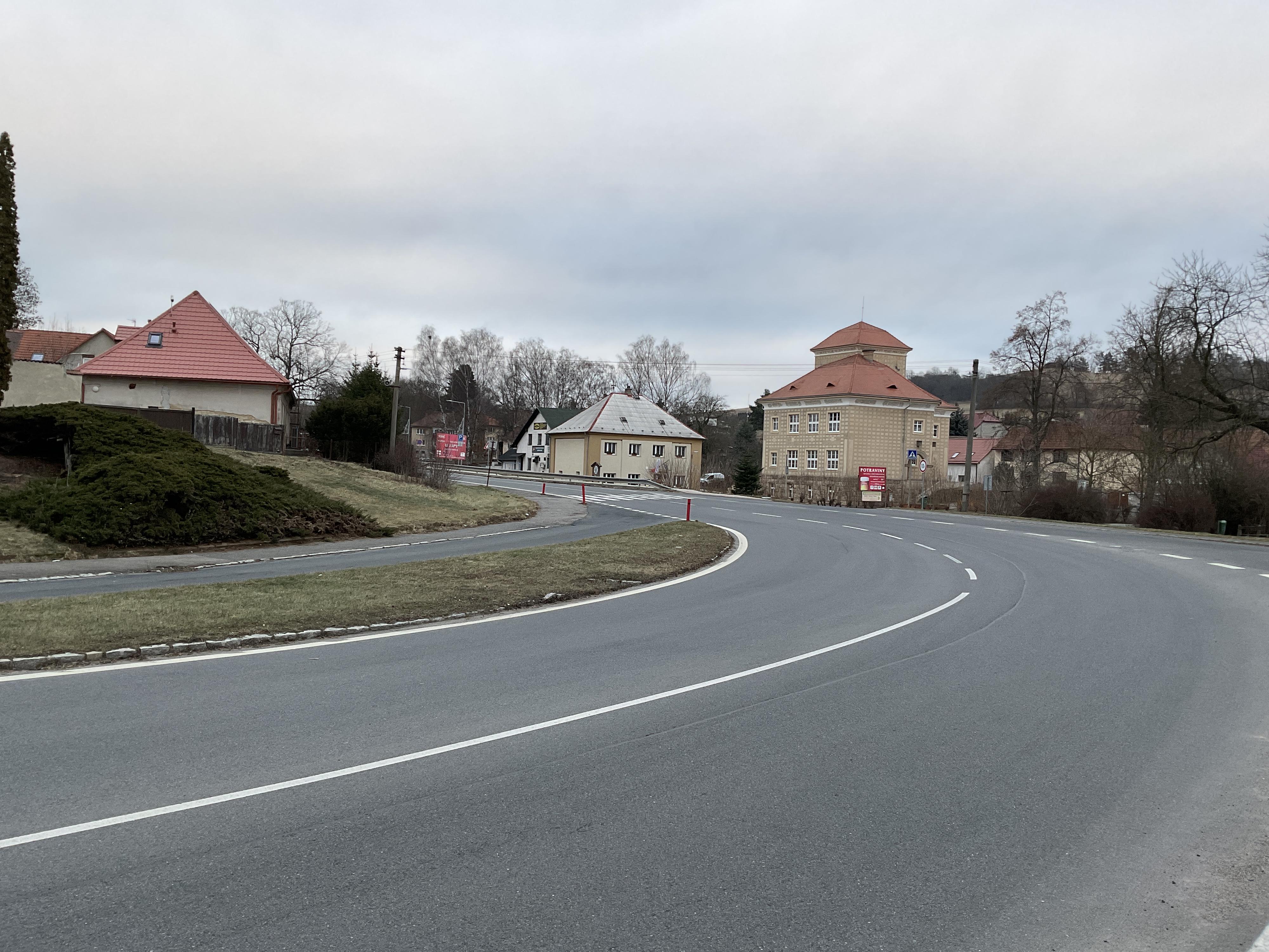 Krušovice - obecní úřad foto 2
