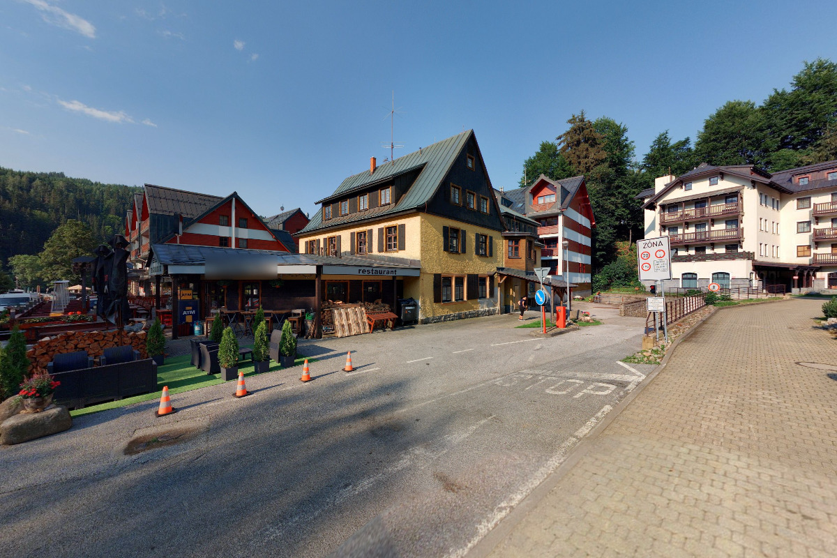 Elan Bar Caffe Restaurant foto 1