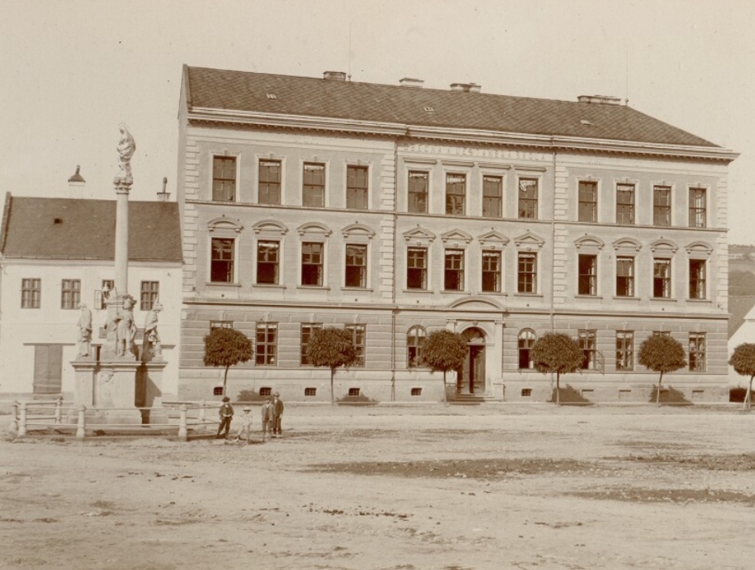 Dětský domov a Základní škola Vizovice foto 6