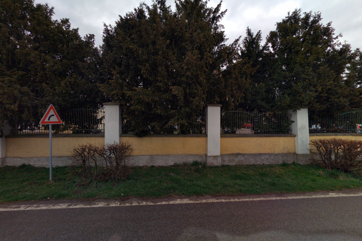 Střední škola technická a řemeslná, Hlušice - domov mládeže