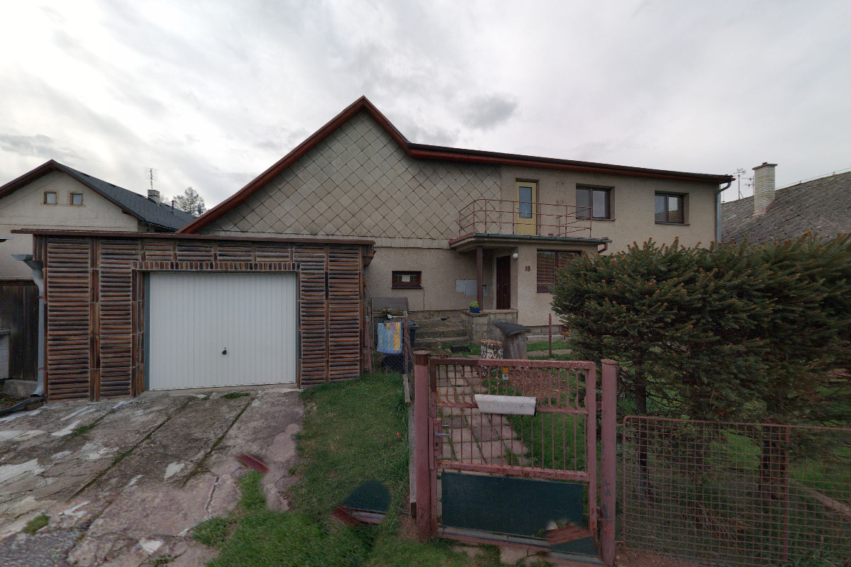 Vývoj aplikací u kříže