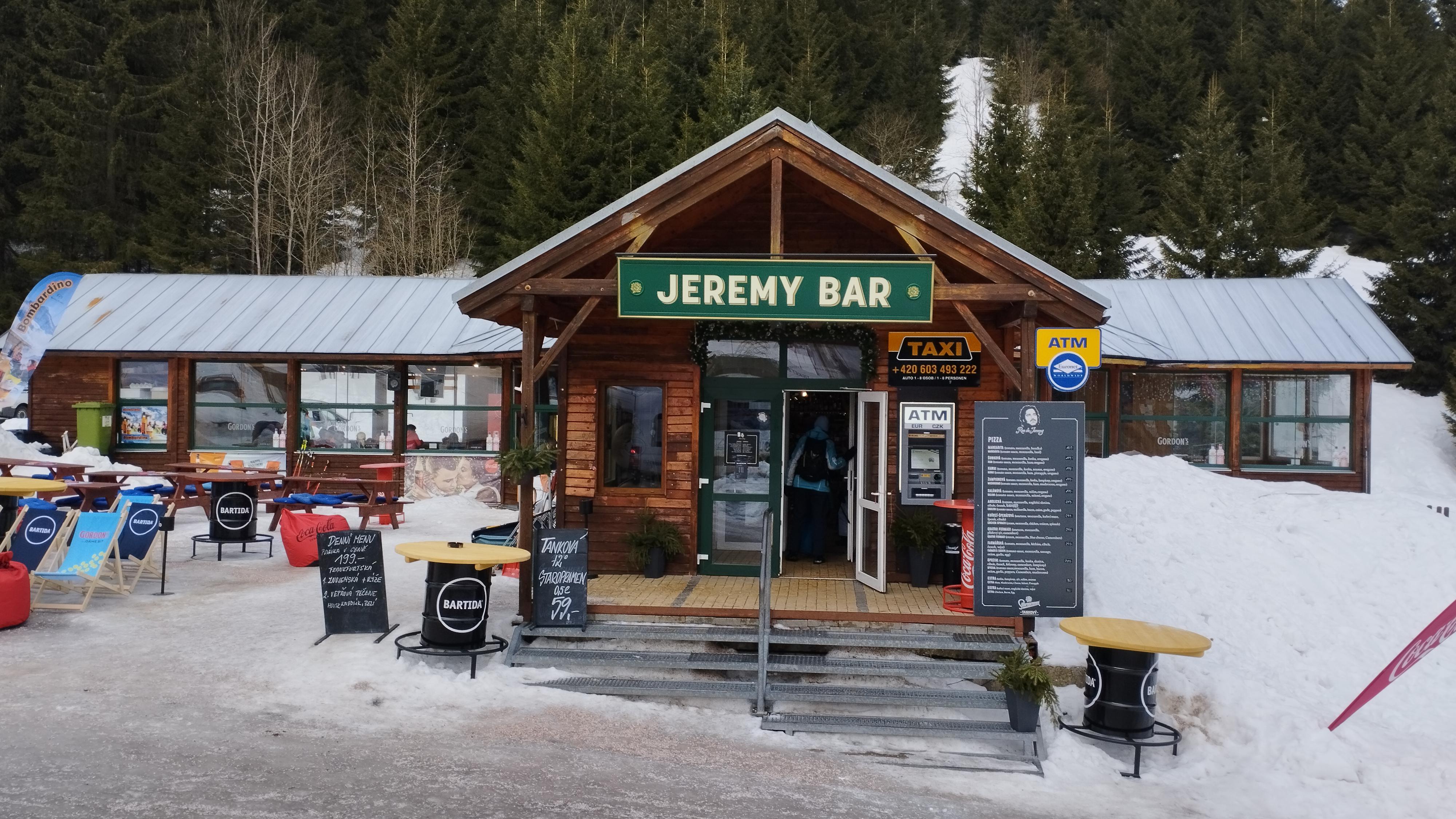 Sprostě jiný bar Jeremy