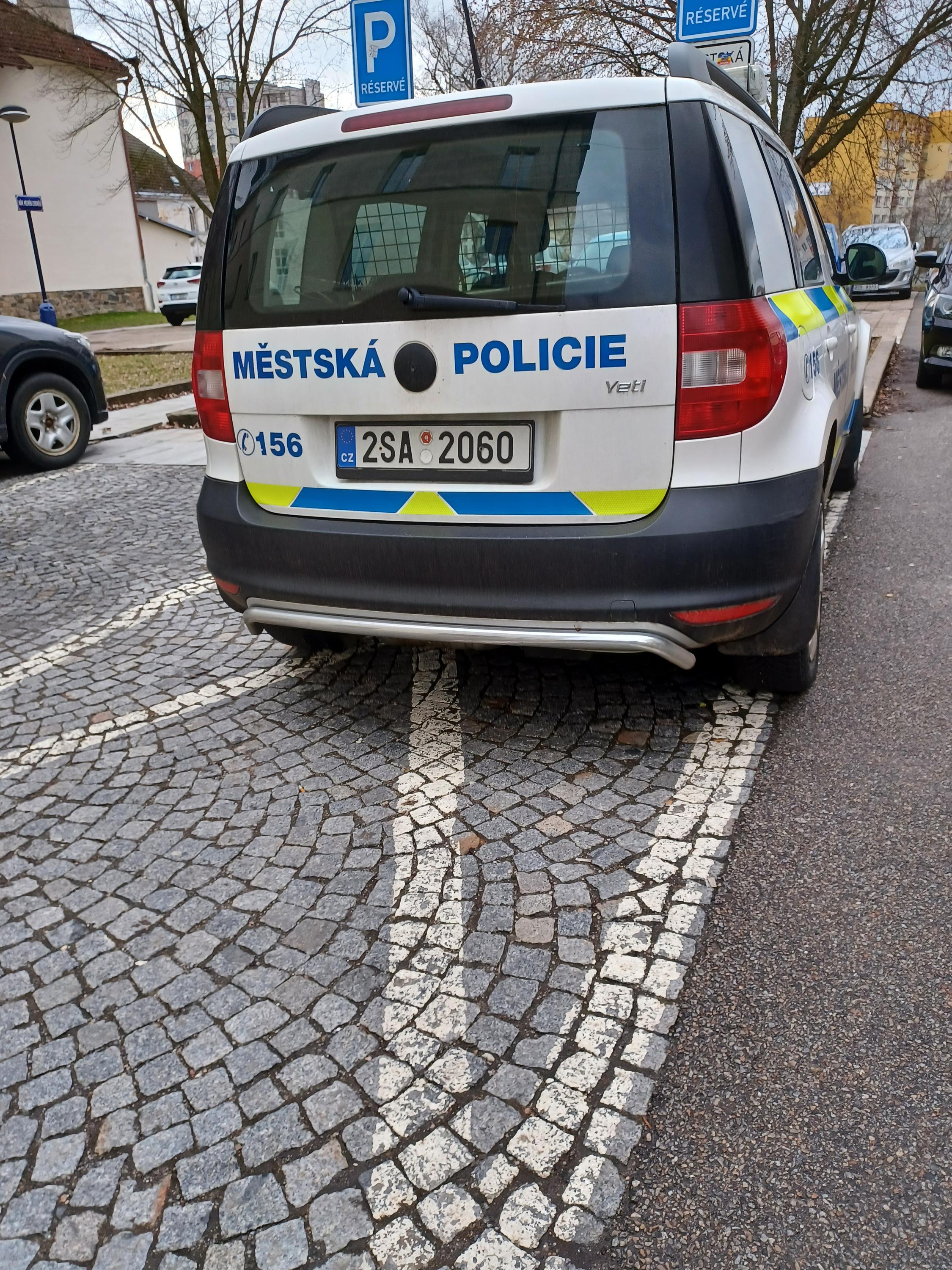 Městská policie Benešov foto 4