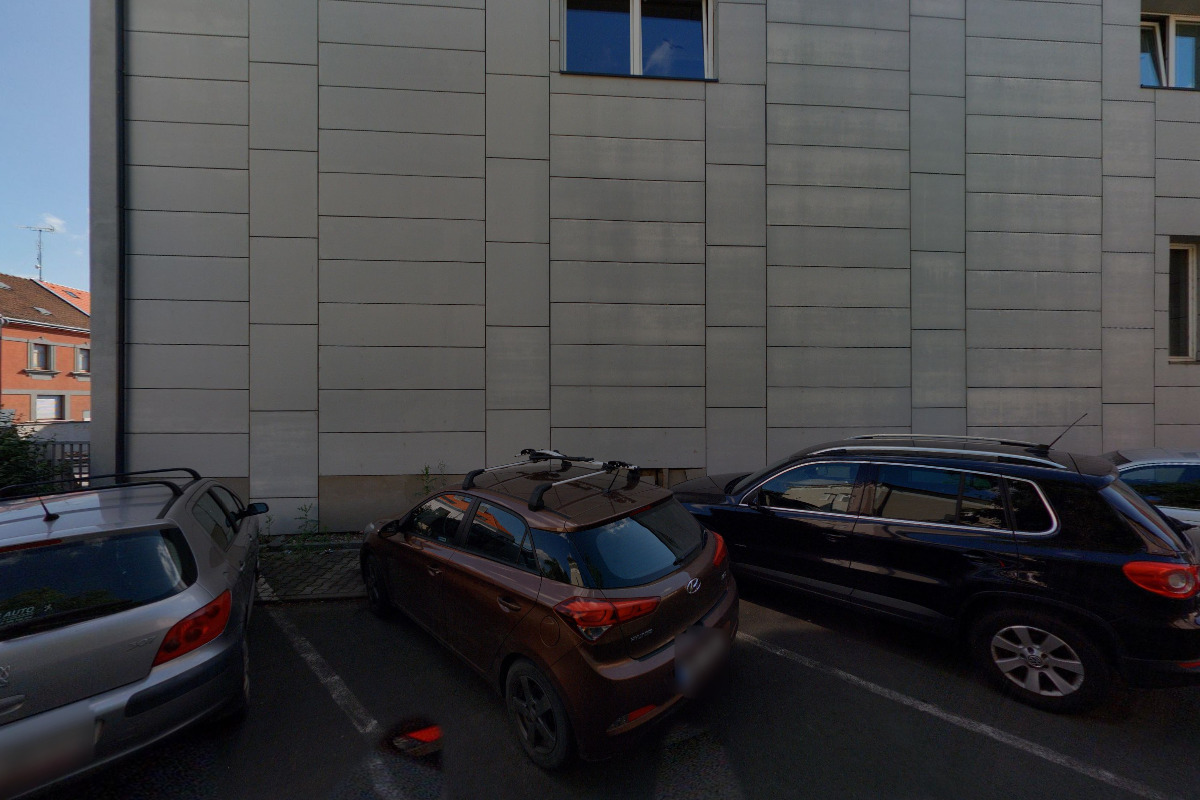 REBYS - dveře a podlahy foto 2