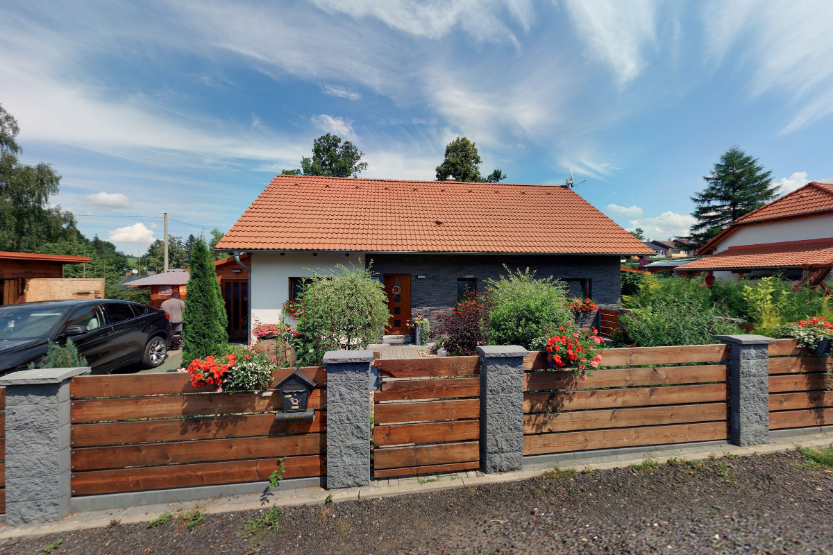 Jiří Brynda - Zahradní technika STIHL foto 2