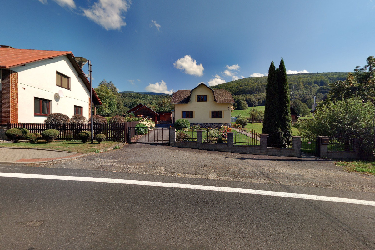 RAJA Rambousek s.r.o. - Podložky pod SPZ