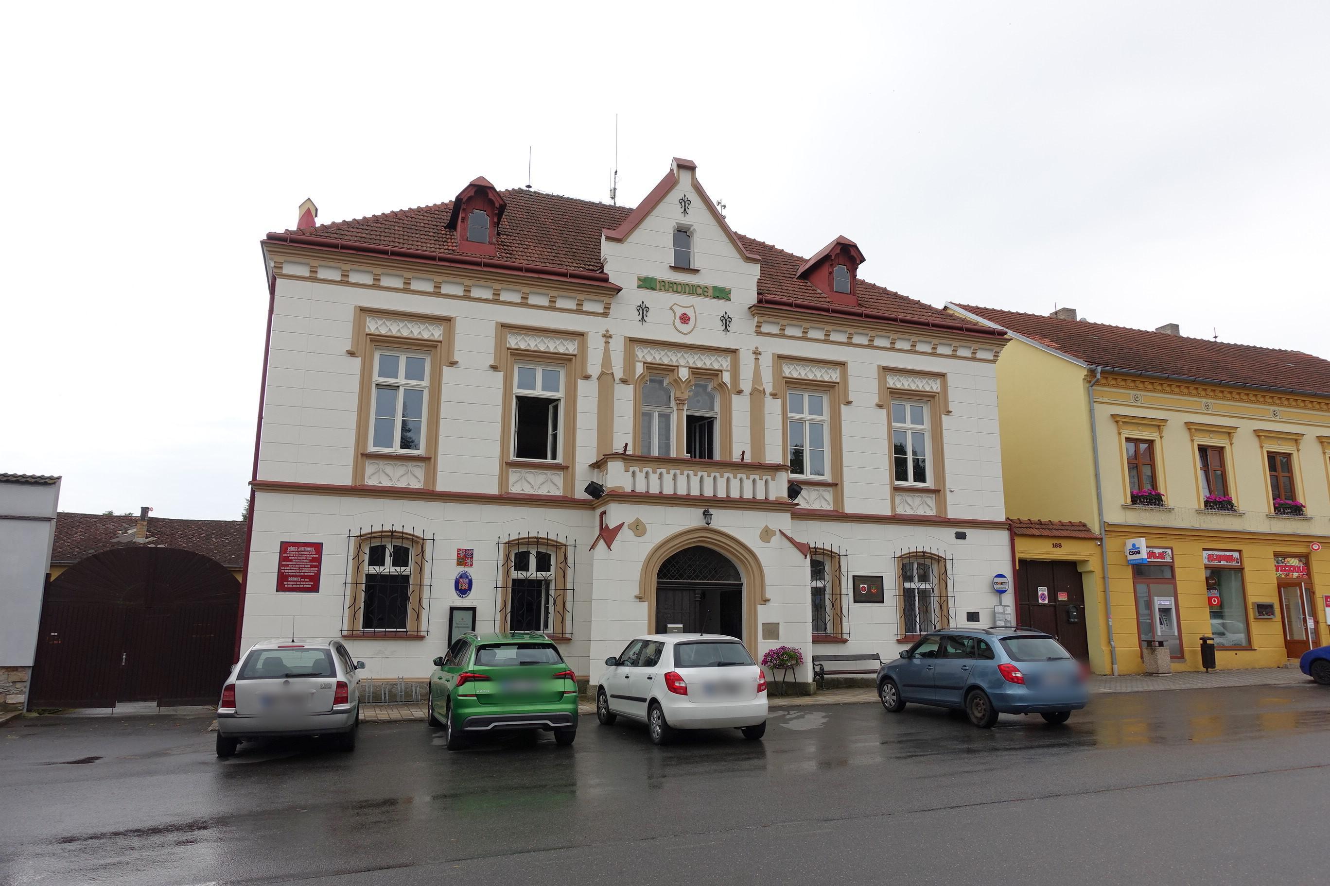 Jistebnice - městský úřad foto 3