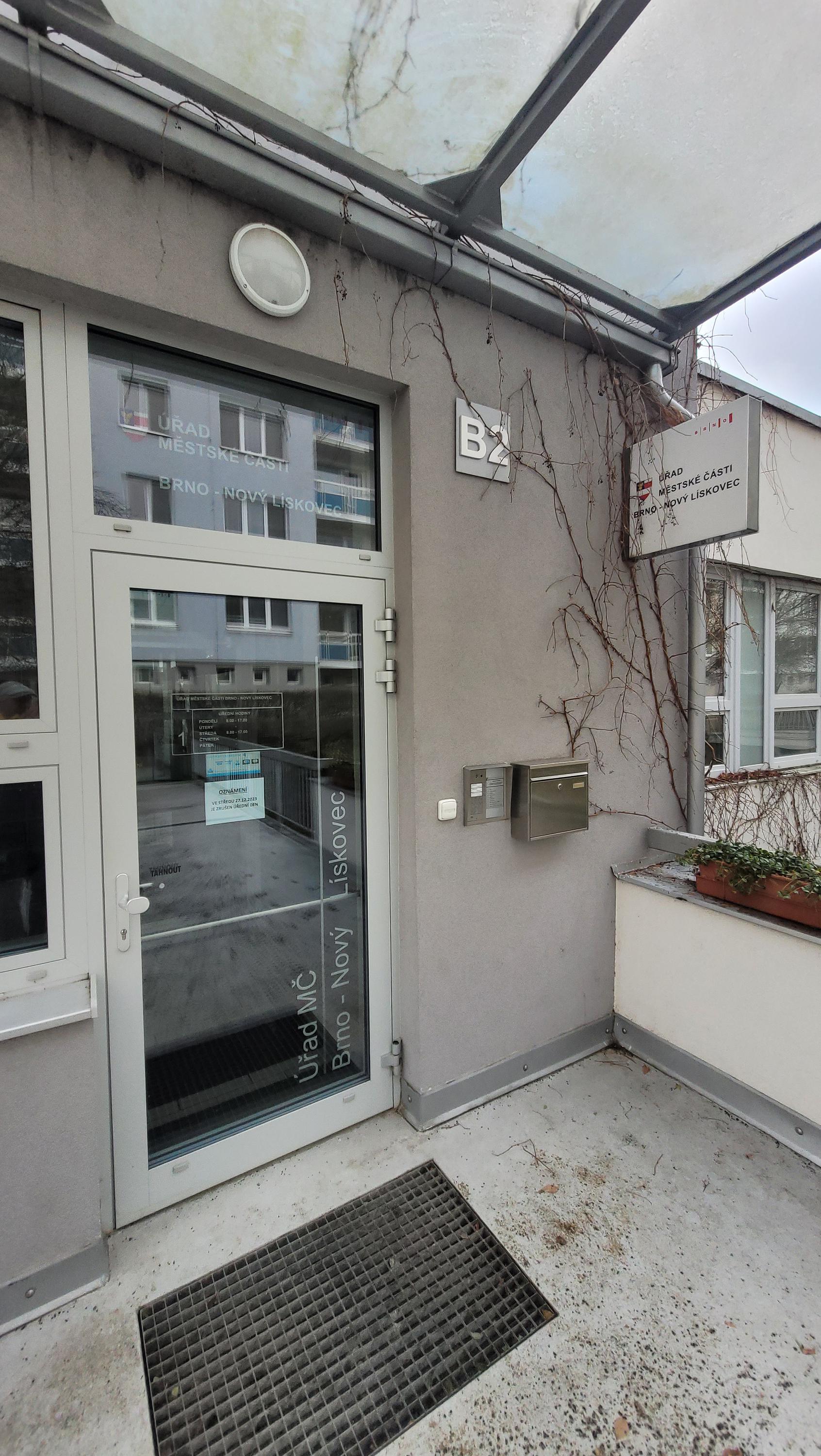 Úřad městské části Brno - Nový Lískovec foto 3