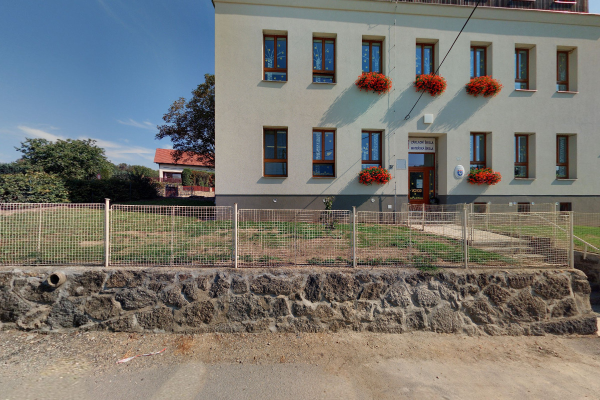 ZŠ a MŠ Oslavice