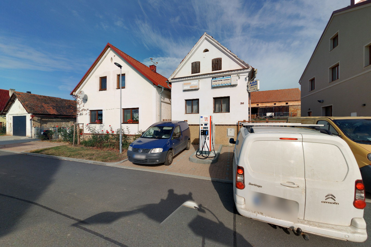 Dobíjecí stanice E.ON Drive foto 3