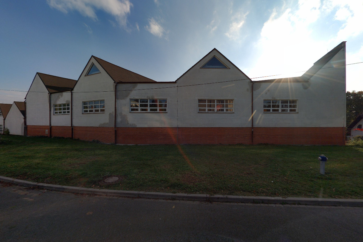 Petr Jonáš - bazar s nábytkem