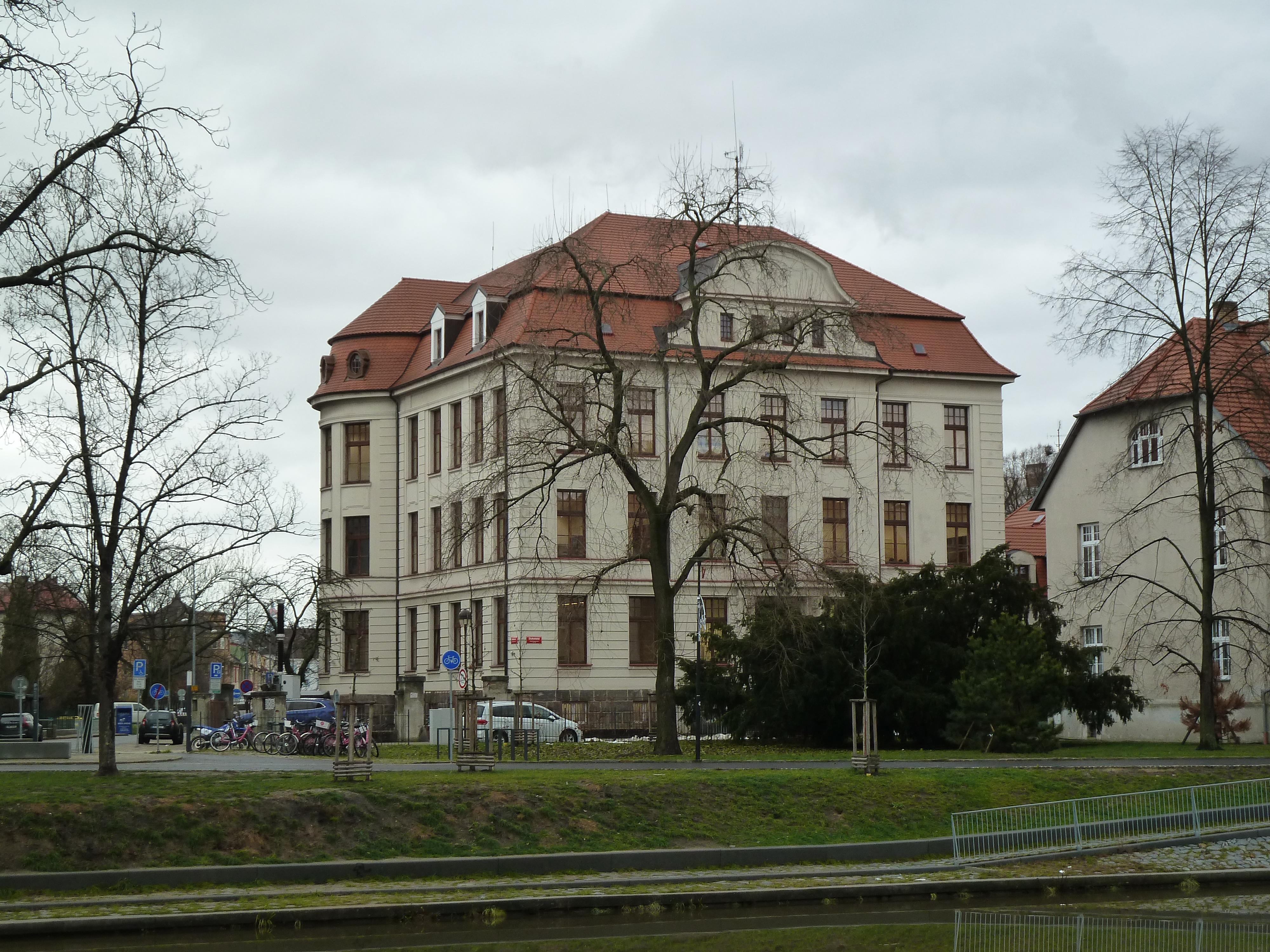 Střední průmyslová škola strojní a elektrotechnická, České Budějovice foto 5
