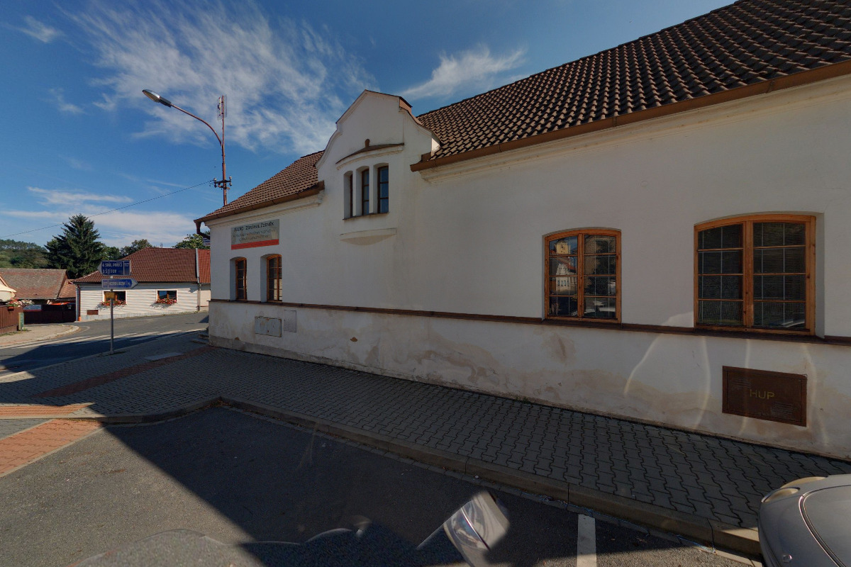 RADIO Zdráhal Zdeněk