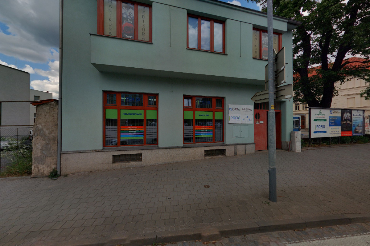 Salon Stage - Jitka Chlubnová