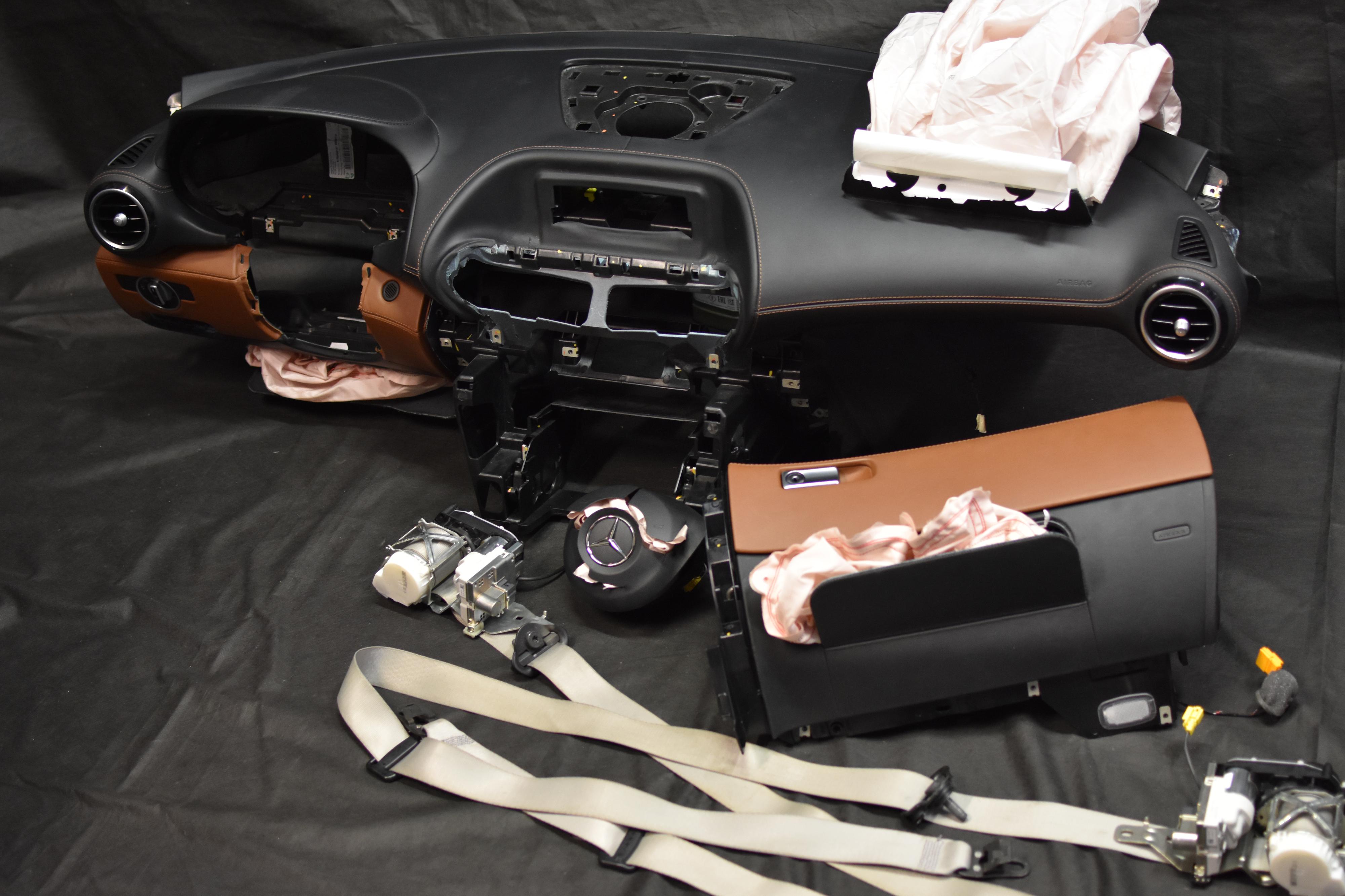 Opravy servis Airbagu bezpečnostních pásu SRS