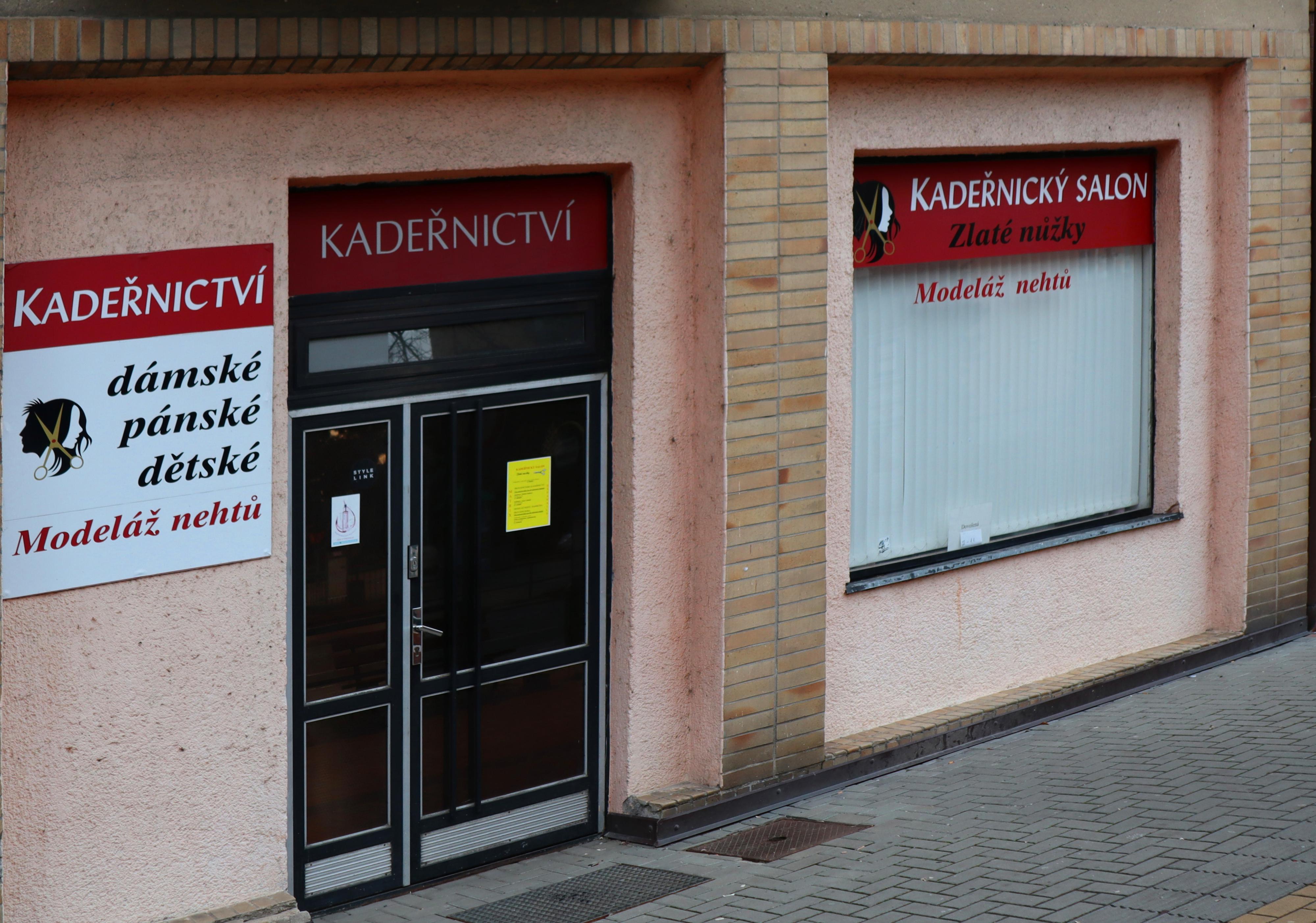 Kadeřnictví Zlaté nůžky foto 1