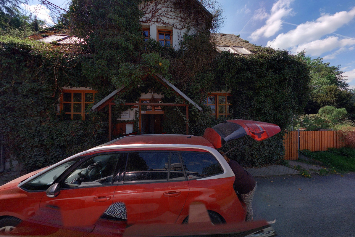 MVDr. Miroslav Houdek