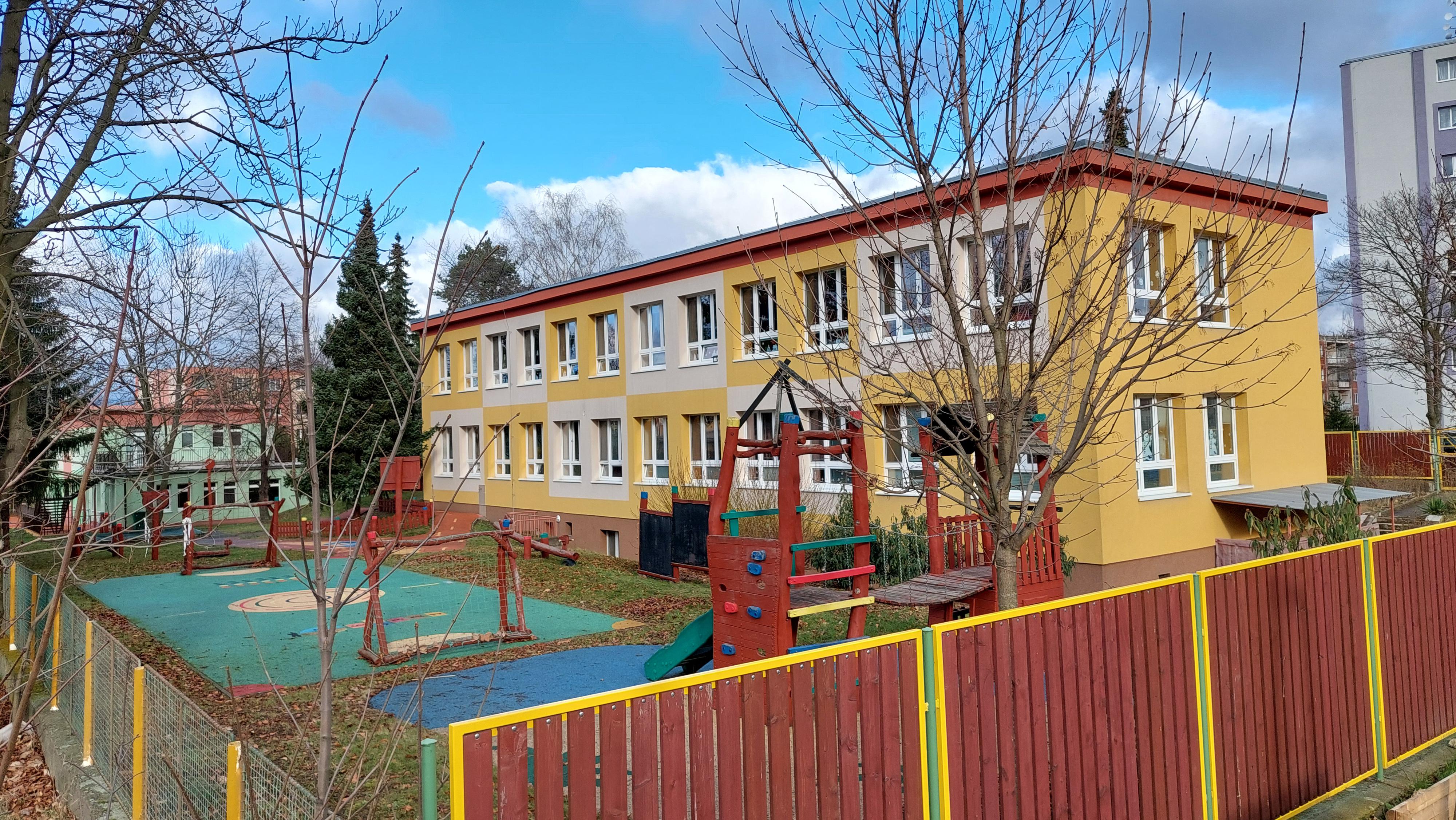 MŠ Bílina, M. Švabinského foto 2