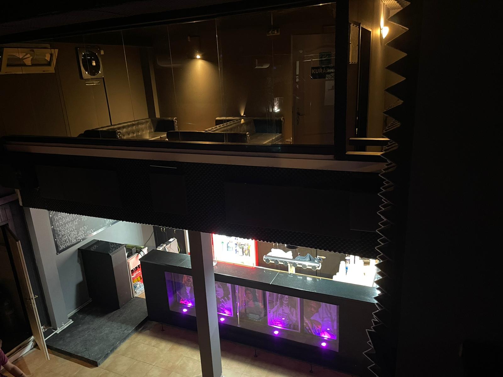 BLACK ROAD CAFE foto 5