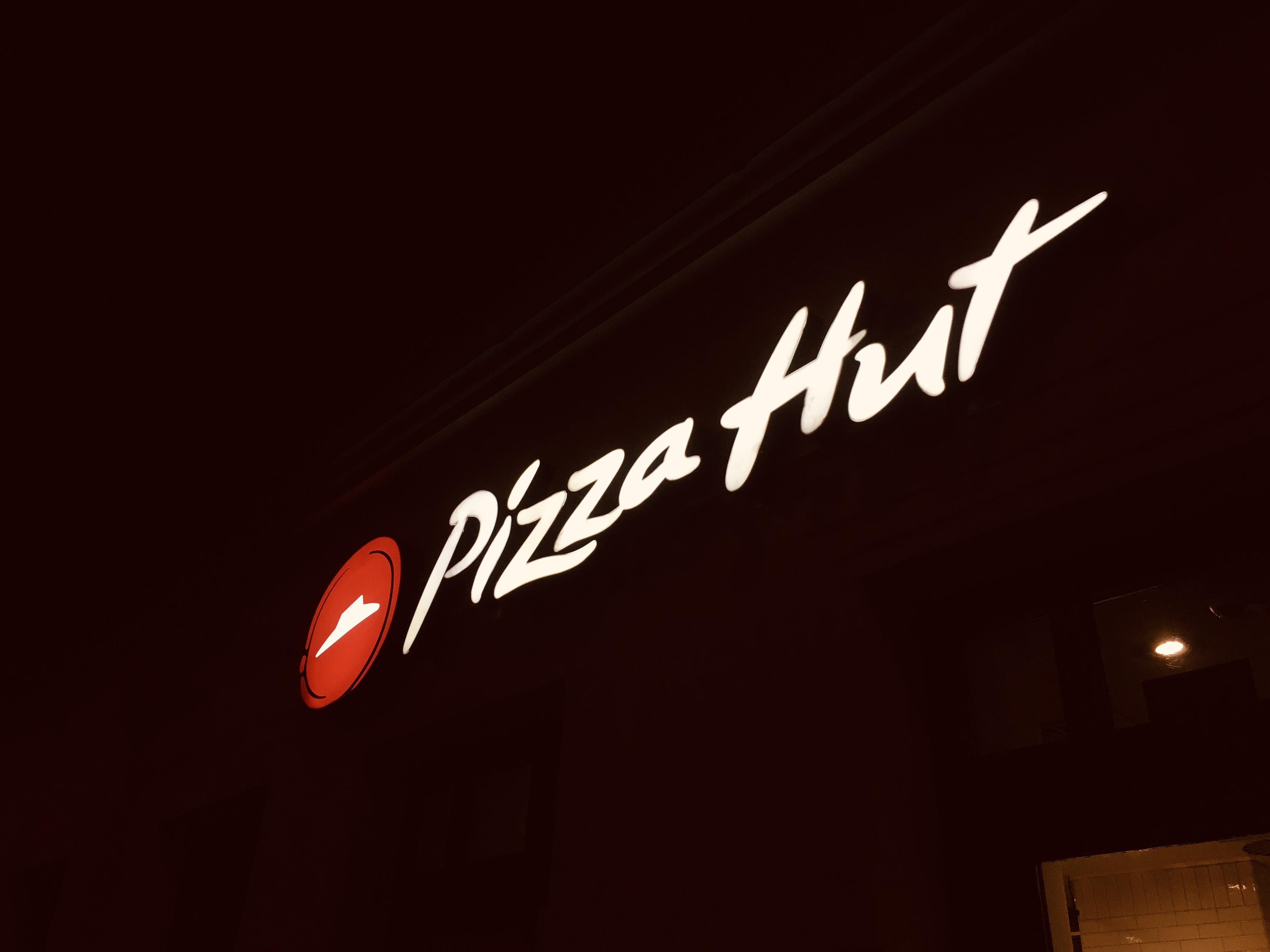 Pizza Hut Klapkova foto 2