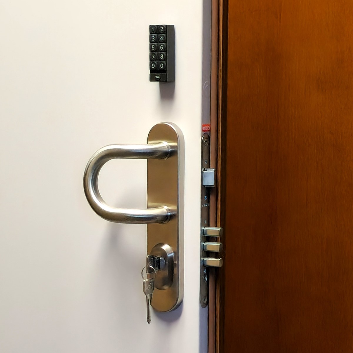 ALCATRAZ Plzeň s.r.o, bezpečnostní dveře foto 2