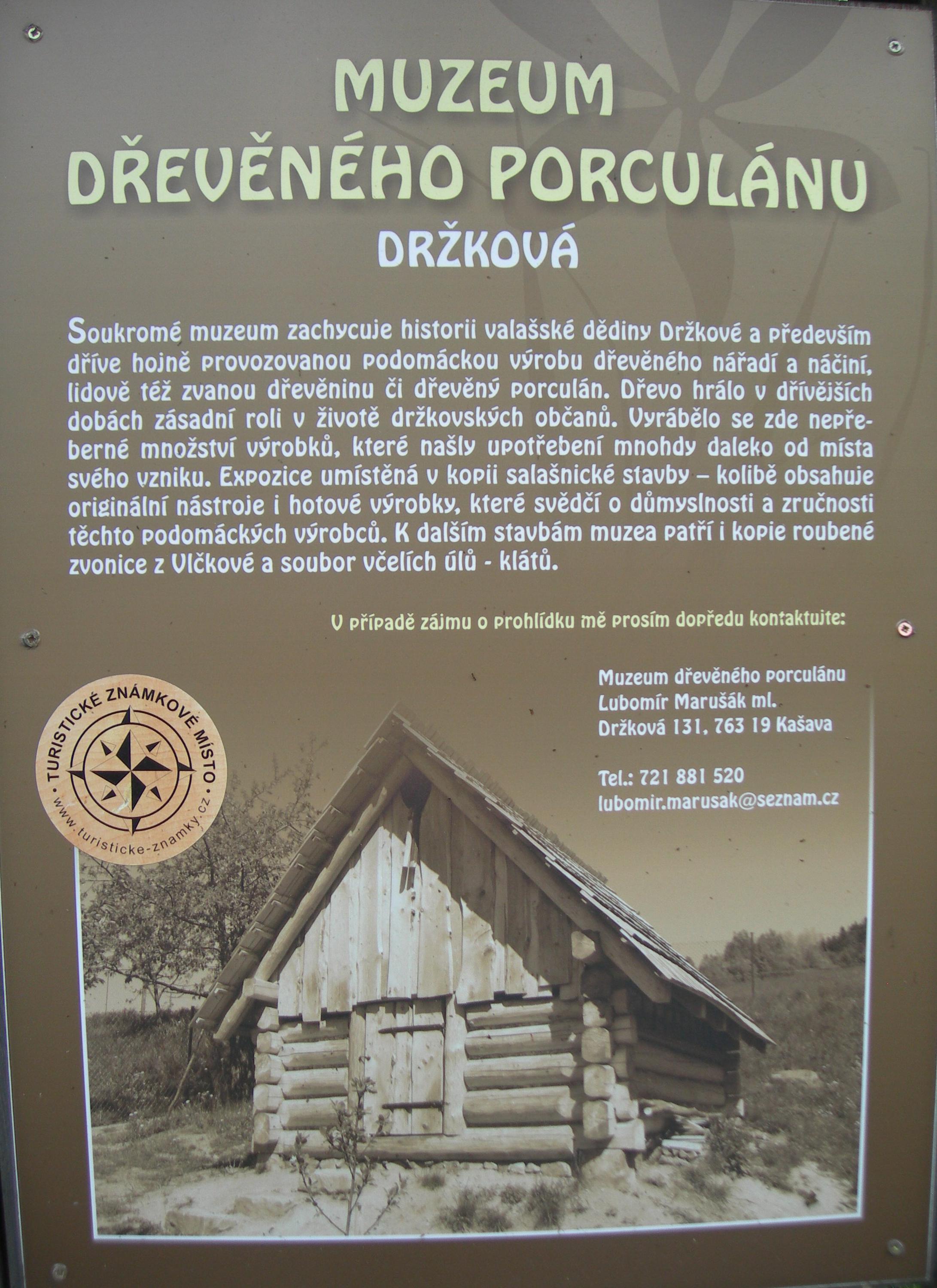 Muzeum dřevěného porculánu foto 5