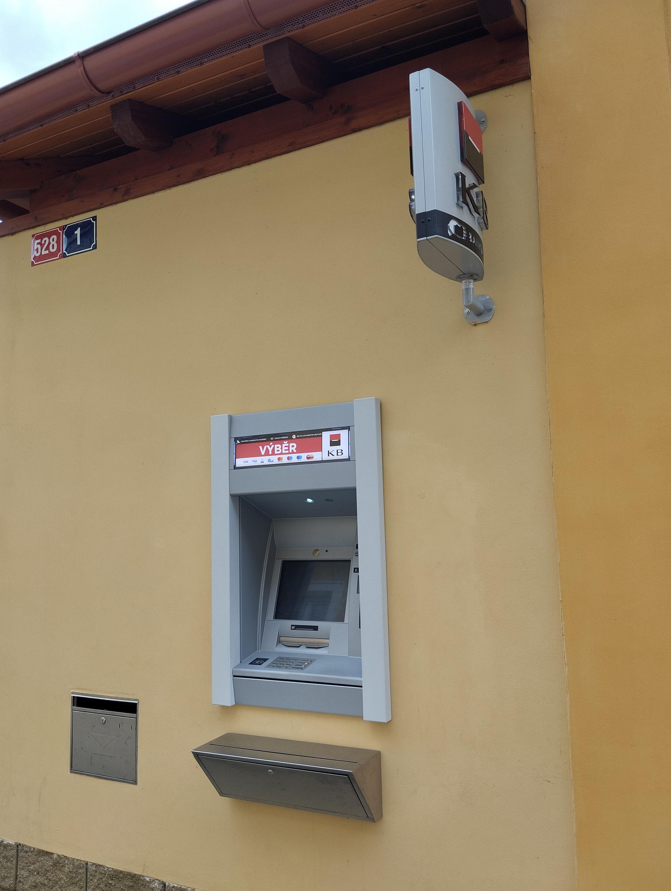 Bankomat Komerční banky foto 3