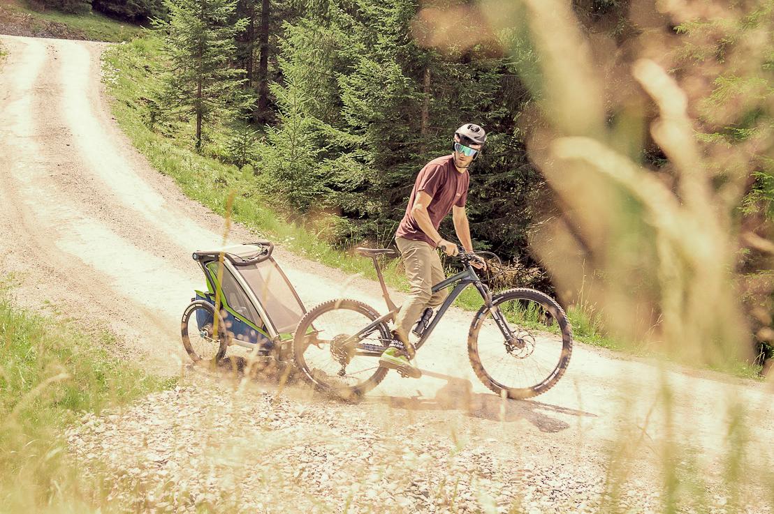 Cyklovozík Thule Chariot využijete po celý rok