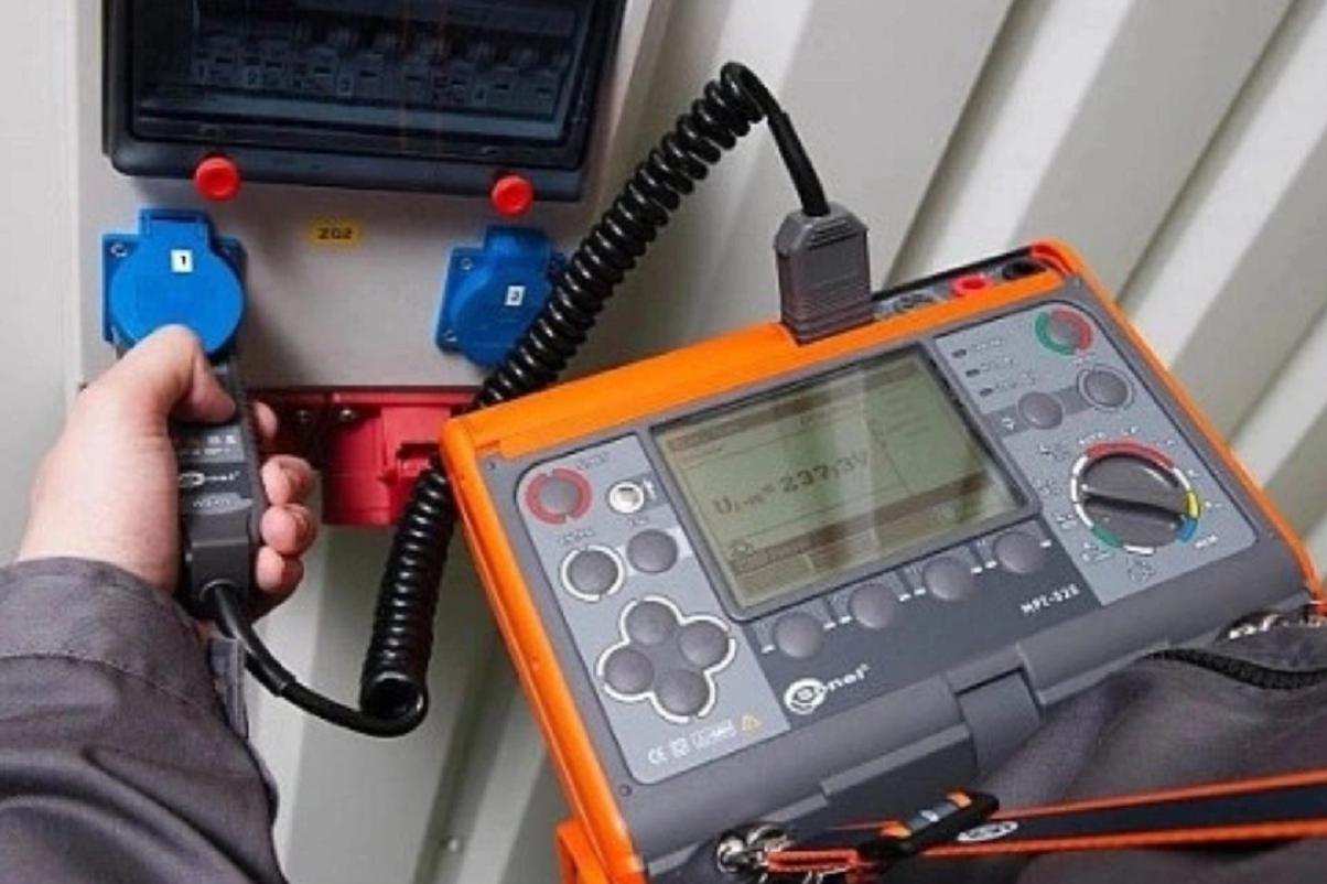 Tomáš Grešl - Elektrorevize