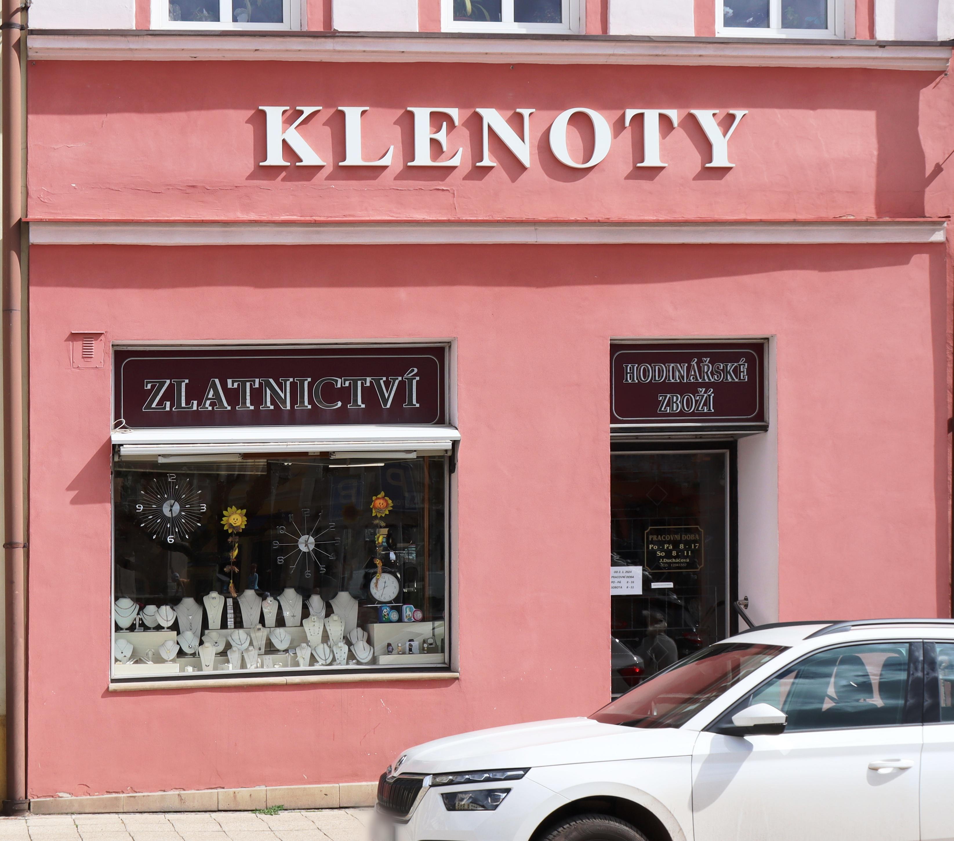 Domácí a kuchyňské potřeby, Klenoty a hodiny Broumov foto 3