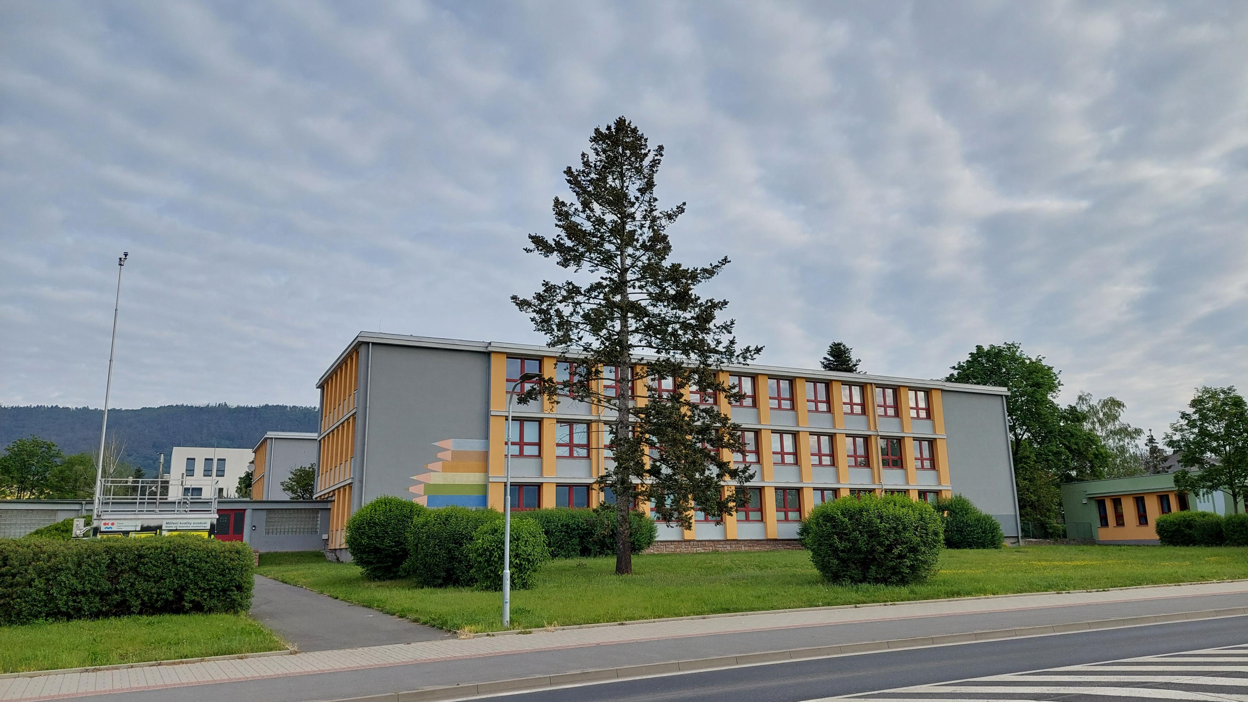 2. základní škola a mateřská škola, Beroun, Preislerova 1335 foto 2